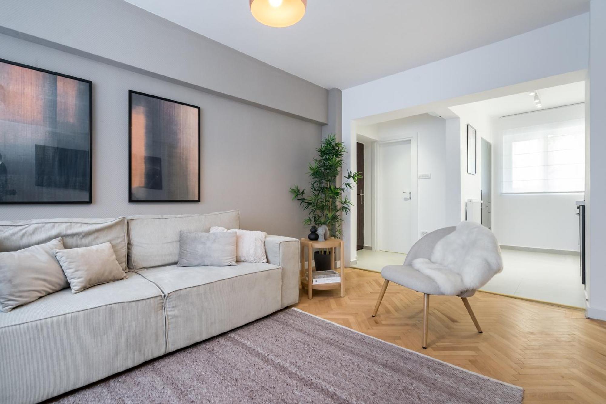Majestic Downtown Apartment Бухарест Экстерьер фото