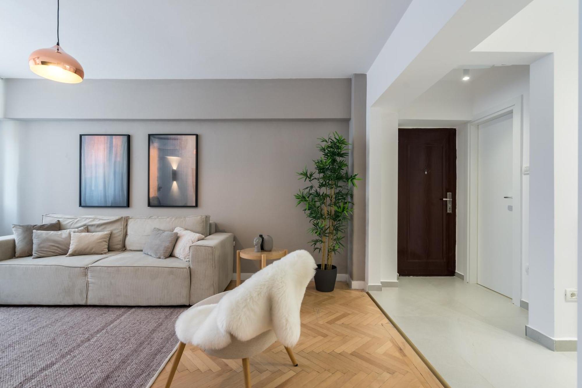 Majestic Downtown Apartment Бухарест Экстерьер фото