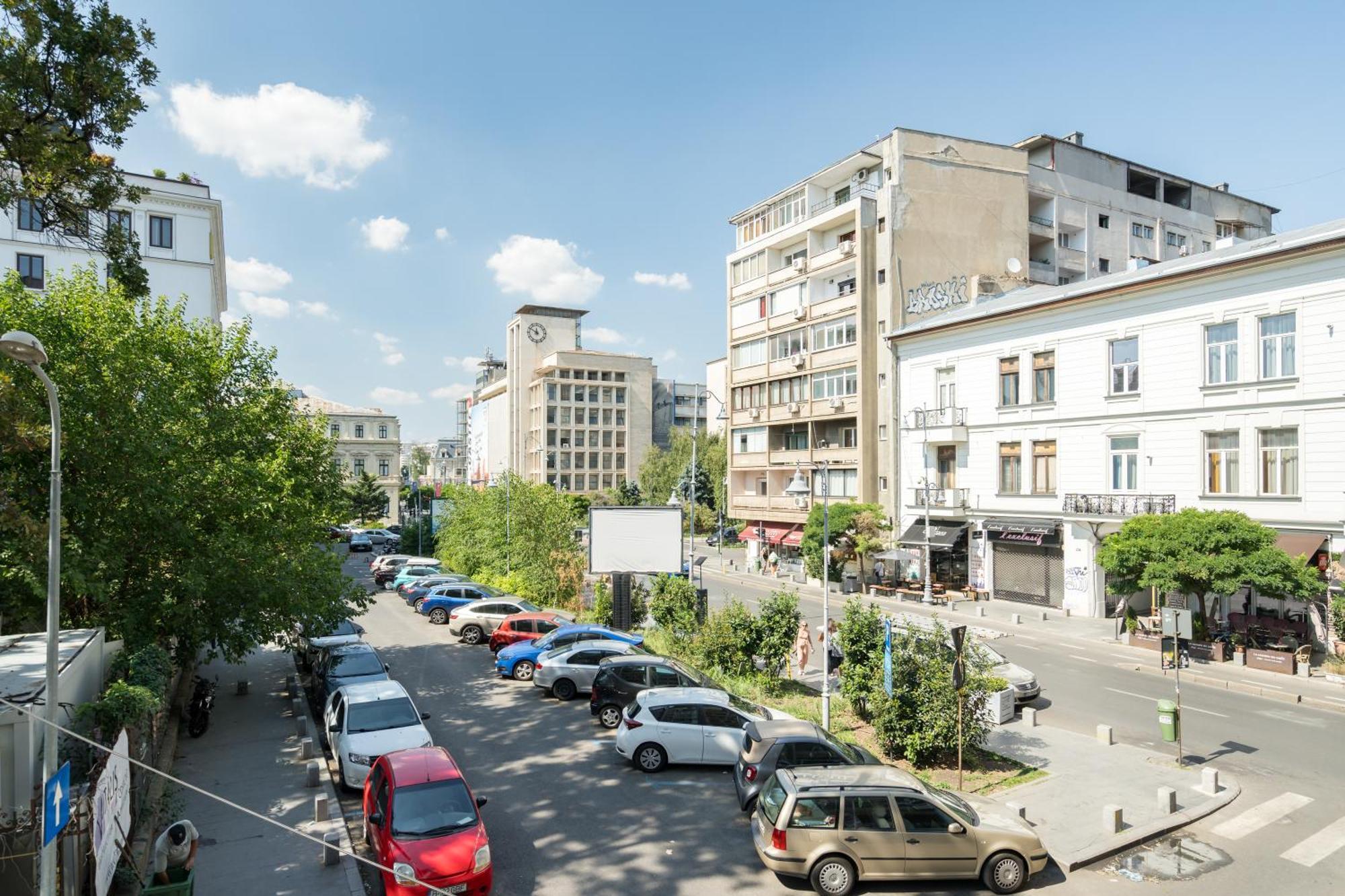 Majestic Downtown Apartment Бухарест Экстерьер фото